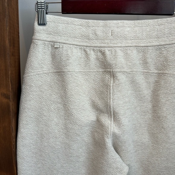 Lululemon Ribbed High-Rise Jogger 25" *7/8 Length - Picture 8 of 12